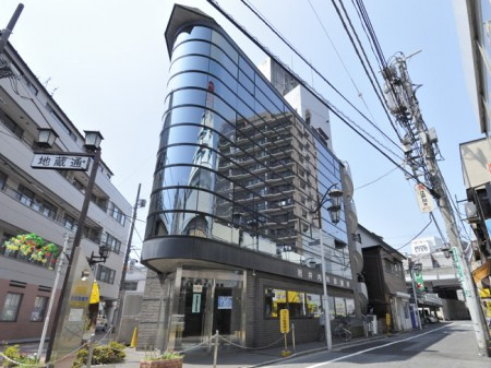 江戸川区西小岩５丁目のアパートの周辺