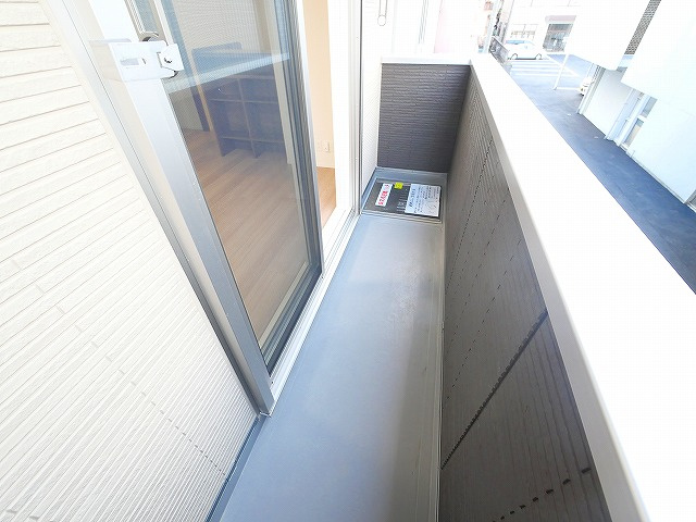 ジューンベリーガーデンのバルコニー|広々としたバルコニーです