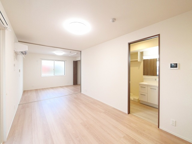 ジューンベリーガーデンの居間・リビング|ゆったり過ごせるリビングです