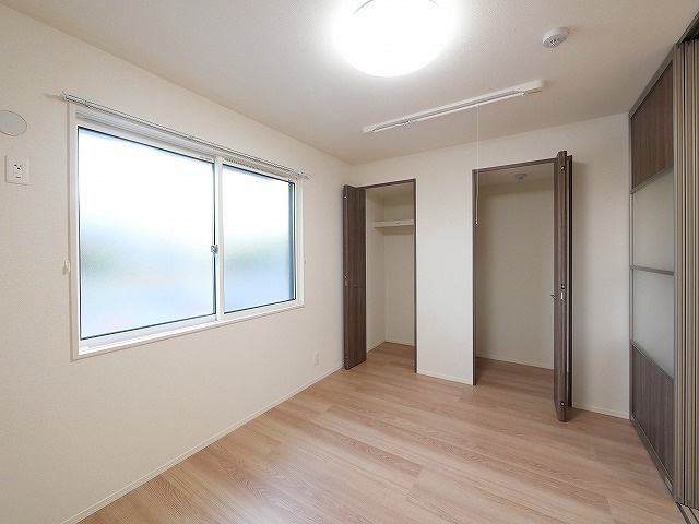 ジューンベリーガーデンの洋室|きれいな洋室です