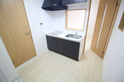 【居間・リビング】 | ロイヤル三ッ星Ⅳ