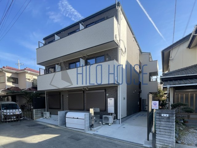 Ambition月吉の外観