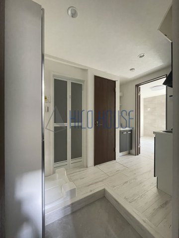 Ambition月吉の玄関