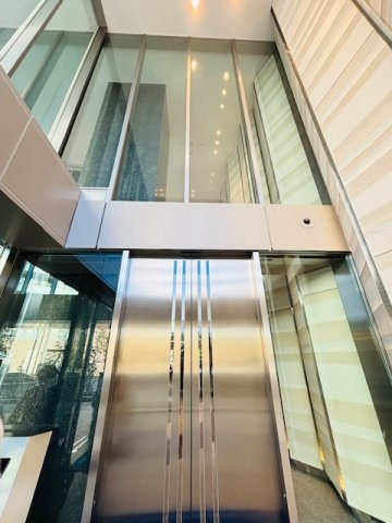 【エントランス】