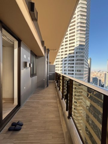 【バルコニー】