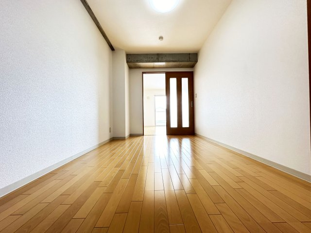 ルガーノⅡの洋室