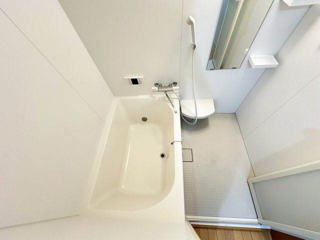 ルガーノⅡの浴室