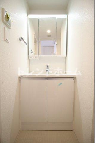 レオンコンフォート難波クレアの独立洗面台|選べる家電プランあり！！