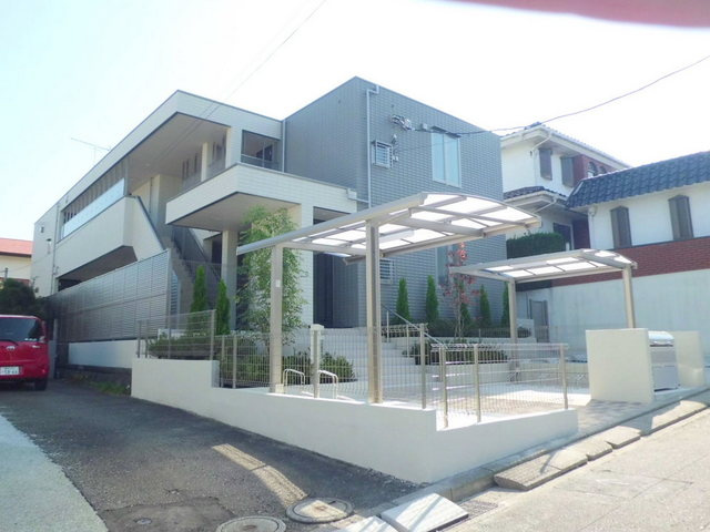 グランソレーユ丸山台の外観|綺麗な街並みに建つ耐震耐火旭化成ヘーベルメゾン
