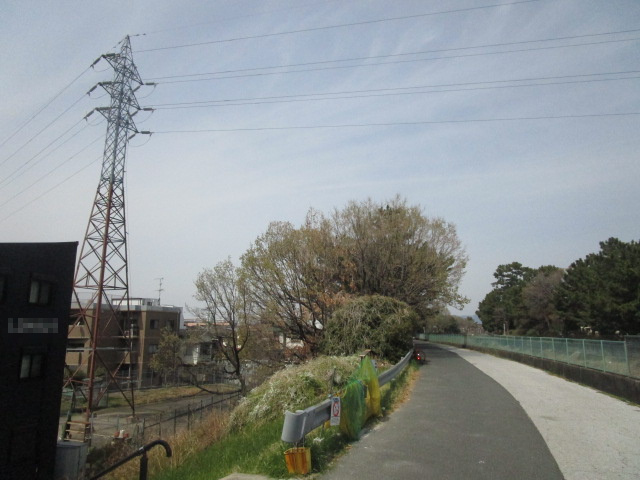 豊中市稲津町３丁目の一棟マンションの周辺