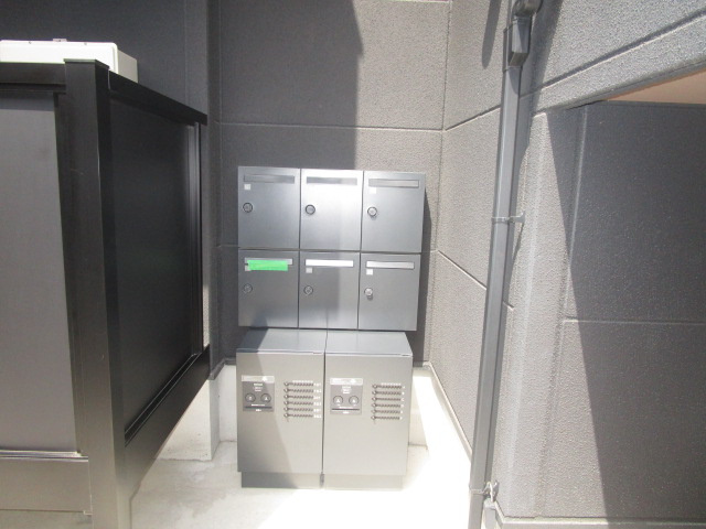 豊中市稲津町３丁目の一棟マンションの設備