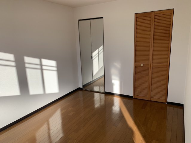 グランデュールみなみ野の洋室