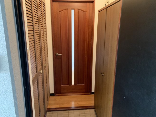 グランデュールみなみ野の玄関