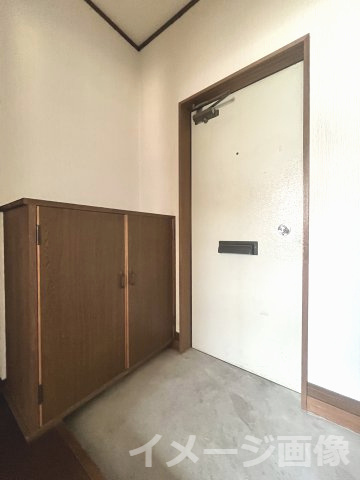 唐津市浜玉町横田上のアパートの居間・リビング