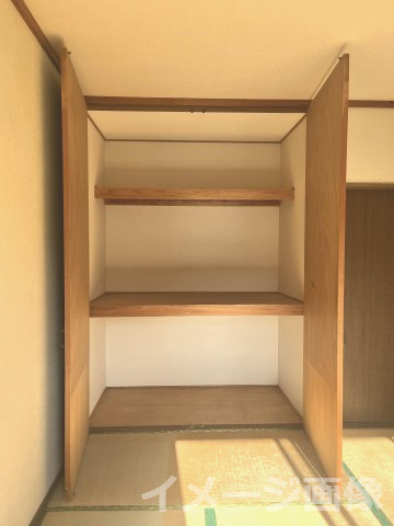 唐津市浜玉町横田上のアパートの収納