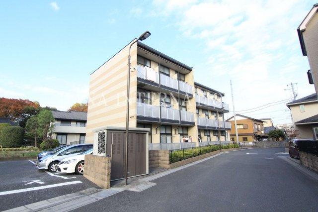 レオパレスけやき