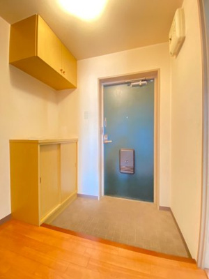 【玄関】 | ステーションハイツ千里丘