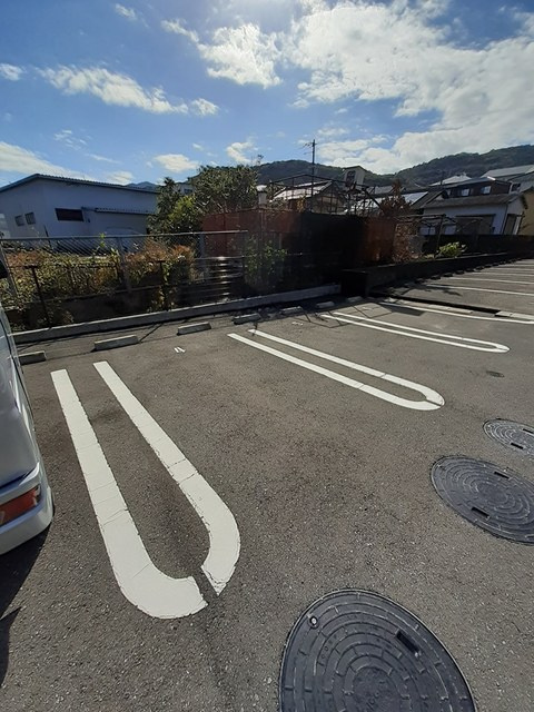 メゾンドラフォーレリーヴル　Ⅱの駐車場|駐車場