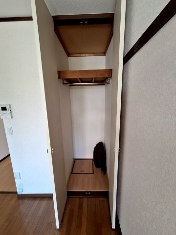 プルミエ駒沢Ａの収納