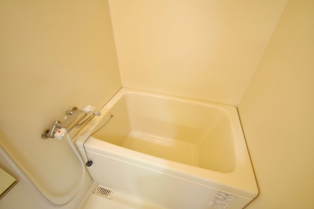 グロース西宮北口の浴室