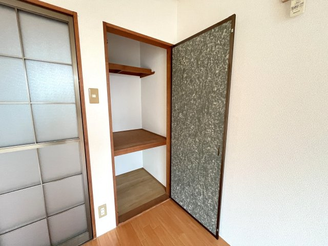 冬築タウン・パートⅡF棟の内装