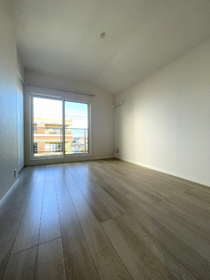 【内装】 | 六実４丁目戸建て貸家 | ３階洋室