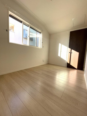 【内装】 | 六実４丁目戸建て貸家 | ３階洋室