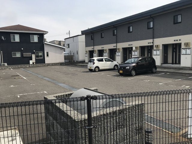 レオパレスシャルマンのその他