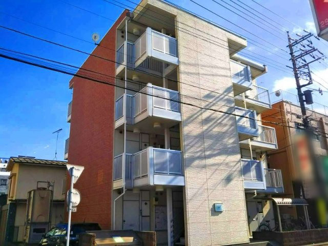 レオパレス彩の外観|物件の外観です