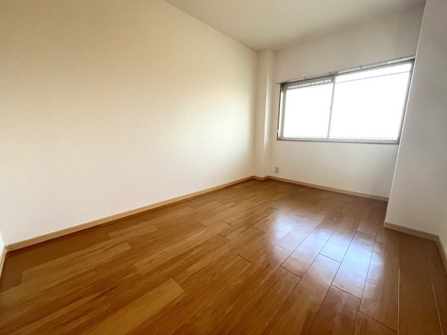 メゾンパーク前田