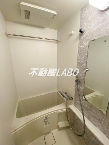 エスリード弁天町クレールの浴室