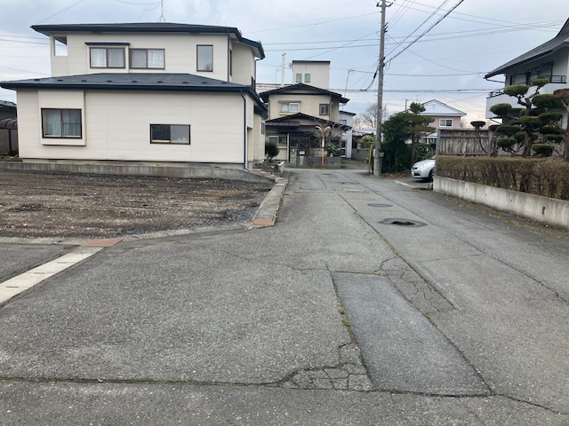 西二十三番町売地の周辺|前面道路