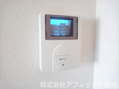 【セキュリティ】 | ベルリード | TV付インターホン　※左右反転イメージ