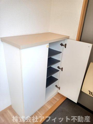 【玄関】 | ベルリード | シューズボックス　※左右反転イメージ