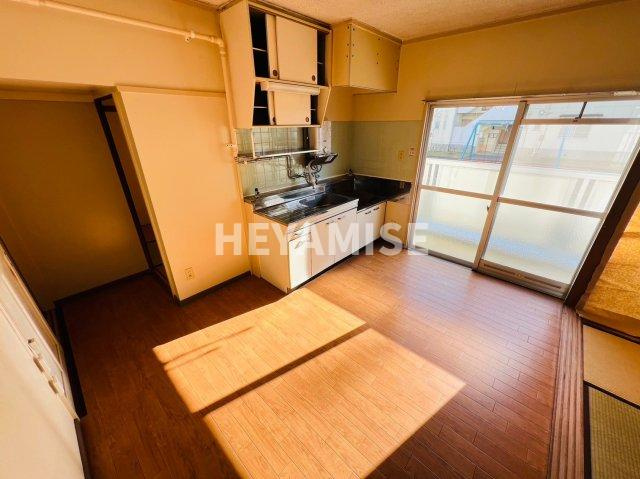 ビレッジハウス矢上1号棟の居間・リビング