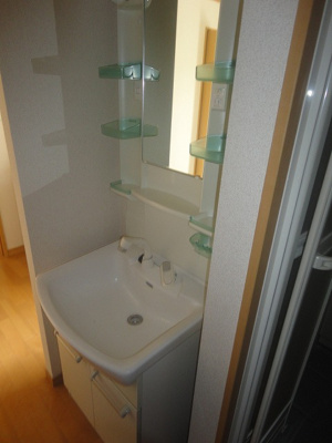 【洗面所】 | メゾンドパラディB