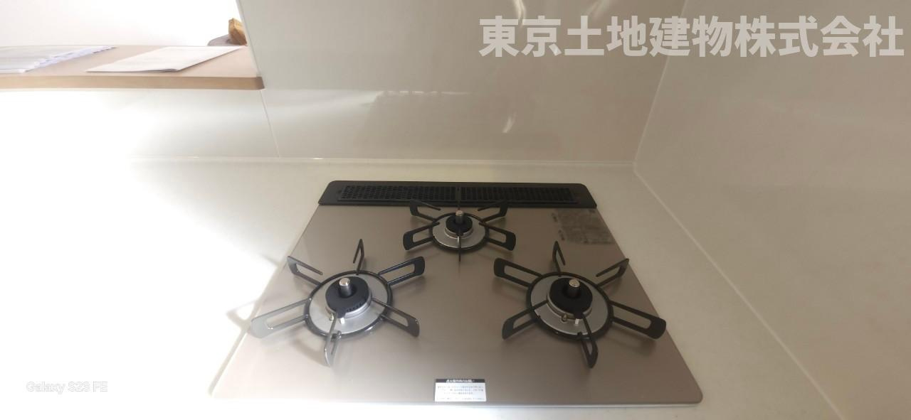 MOCXGARDEN前橋三俣町3号地のその他|同時調理に便利な3口コンロ