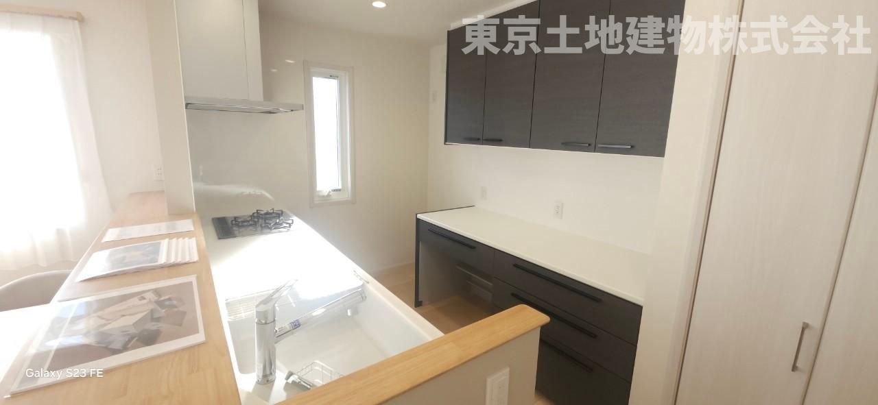 MOCXGARDEN前橋三俣町3号地のキッチン|収納充実！増えがちなキッチンアイテムもスッキリ片付きます♪