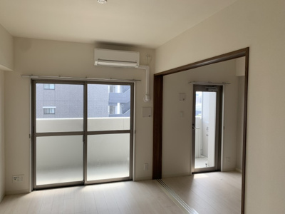 【居間・リビング】 | 仲介手数料0円！HPに初期費用掲載！「プライスホーム」で検索！Legend大学通り