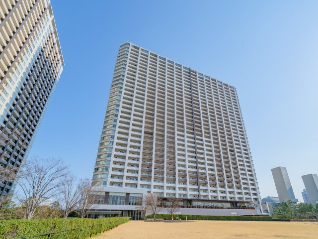 ブリリア有明スカイタワーの外観