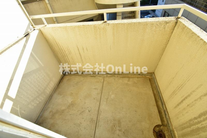 東大阪市荒本新町の賃貸マンションのバルコニー