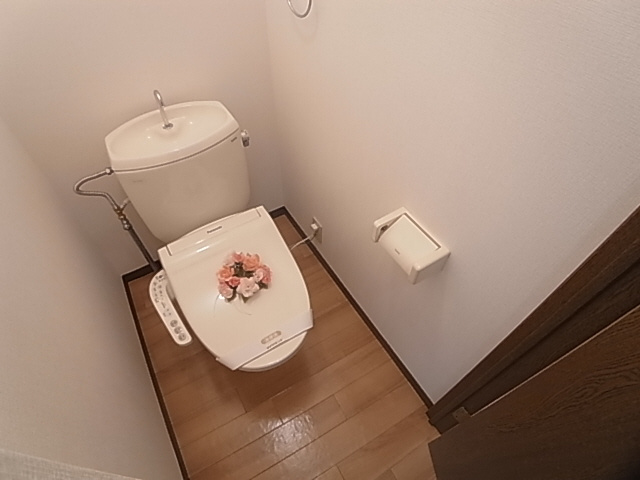 神戸市須磨区大黒町４丁目のアパートのトイレ|ウォシュレット
