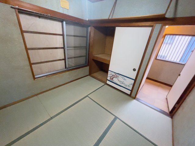 高城有松裏戸建の和室