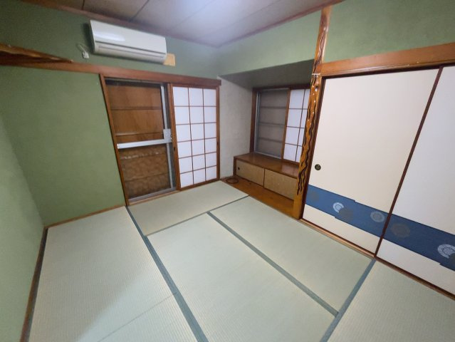 高城有松裏戸建の和室