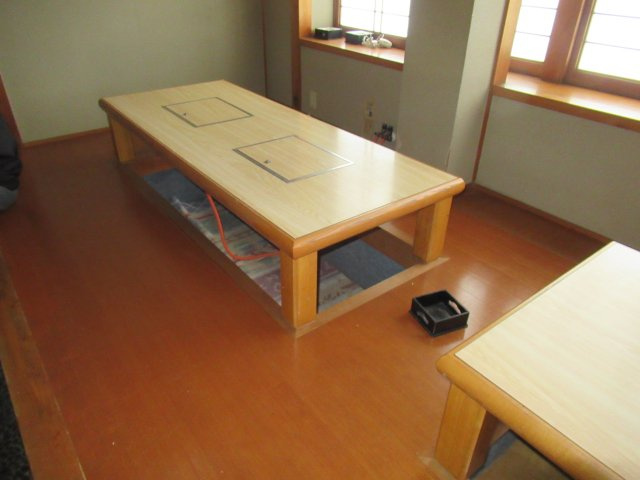 津山市志戸部　2階建店舗の内装