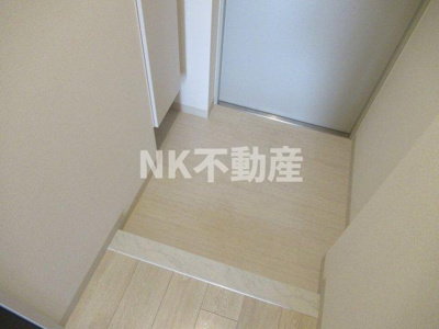 【玄関】 | COZY　COURTⅢ（コージーコートスリー）（河内花園賃貸） | 落ち着いた玄関です