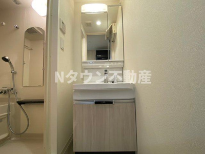 【独立洗面台】 | プレサンス広小路通今池 | 朝の支度にも助かる、独立の洗髪洗面化粧台