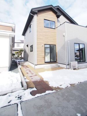 【外観】 | Erde　桑折町２期　２号棟