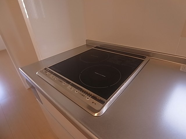 神戸市兵庫区南逆瀬川町のアパート