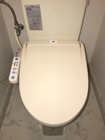 ピアチェーレのトイレ|シャワー付トイレ